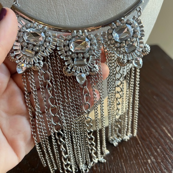 Glitzy Gorgeous Vintage Necklace - Picture 3 of 5